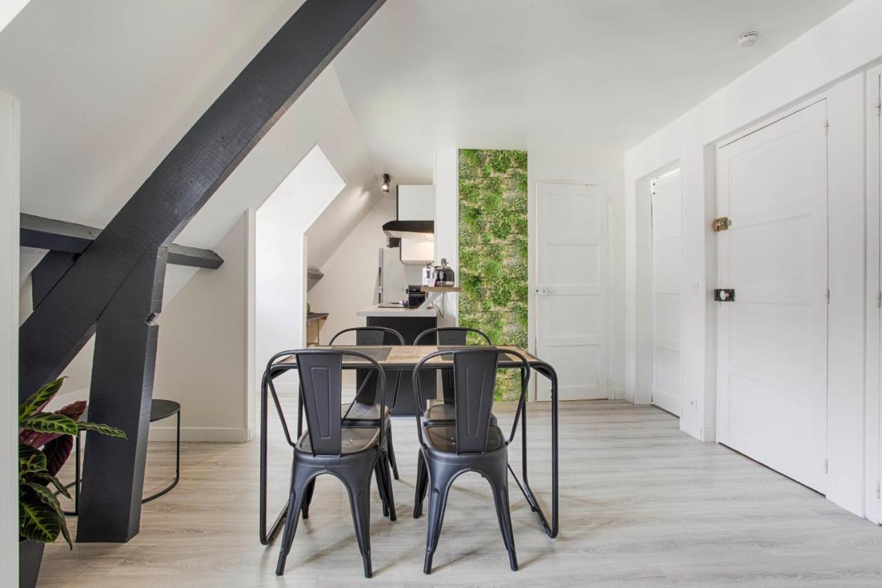 شقة فاليز  في La Casa Centra Charm At Falaise'S Downtown المظهر الخارجي الصورة
