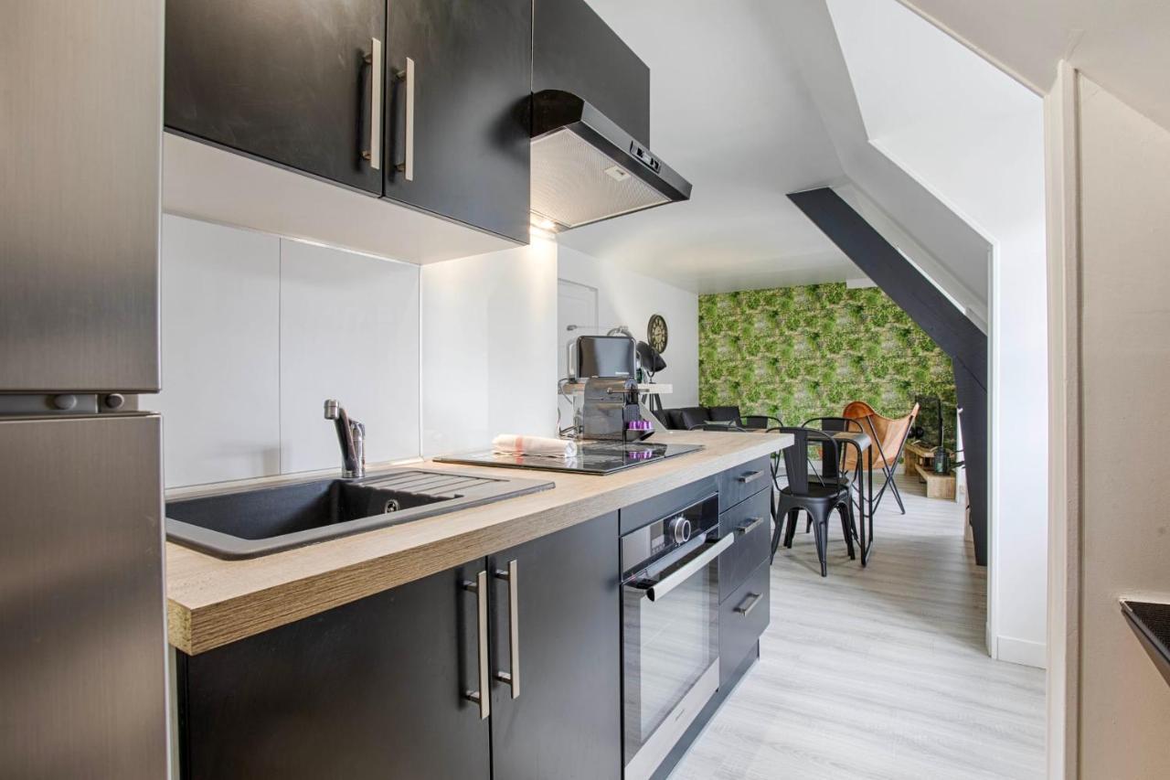 شقة فاليز  في La Casa Centra Charm At Falaise'S Downtown المظهر الخارجي الصورة